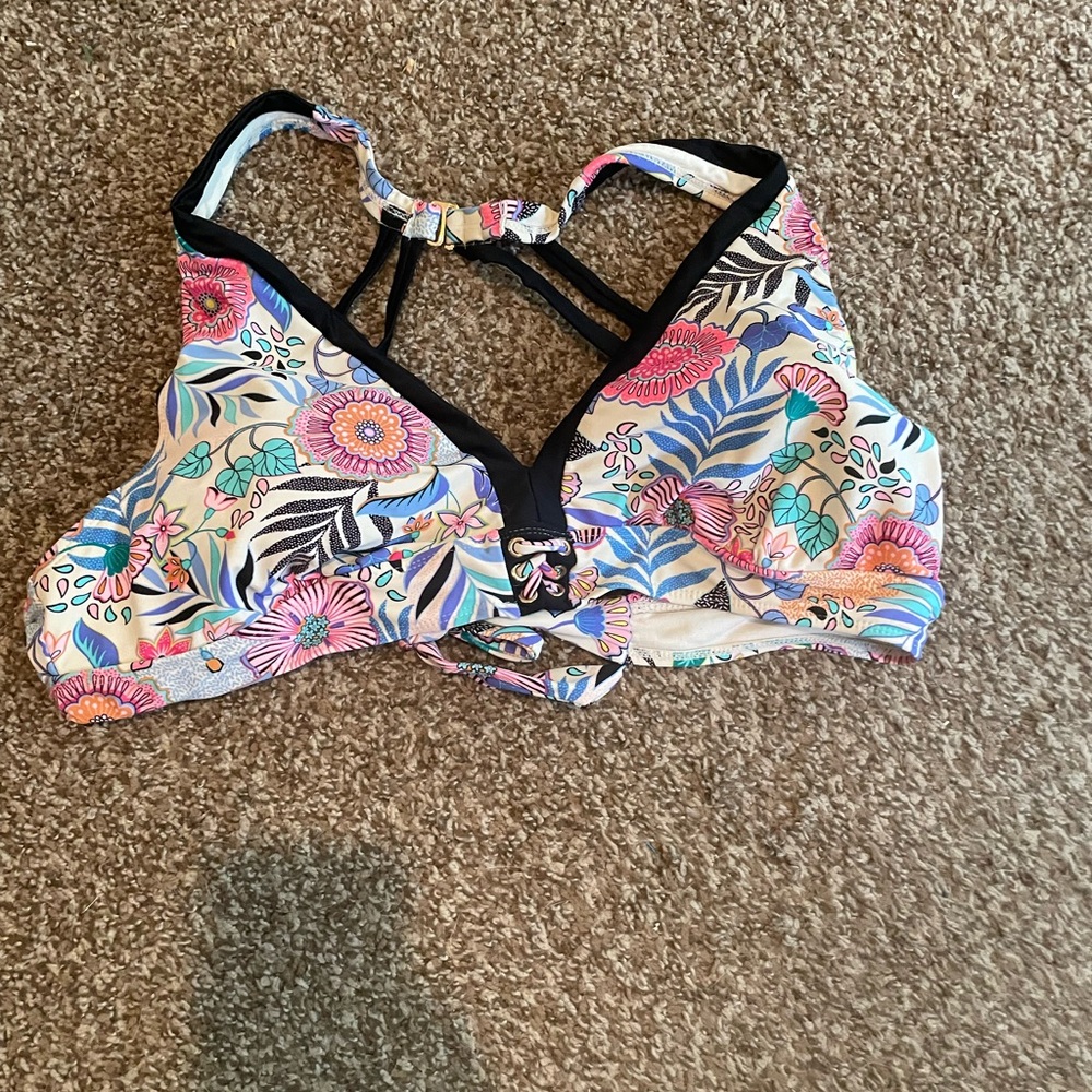 Time and Tru Multicolor Bikini Top with Black Straps